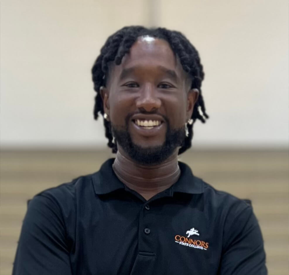 Basketball Coach Jaylen Thompson